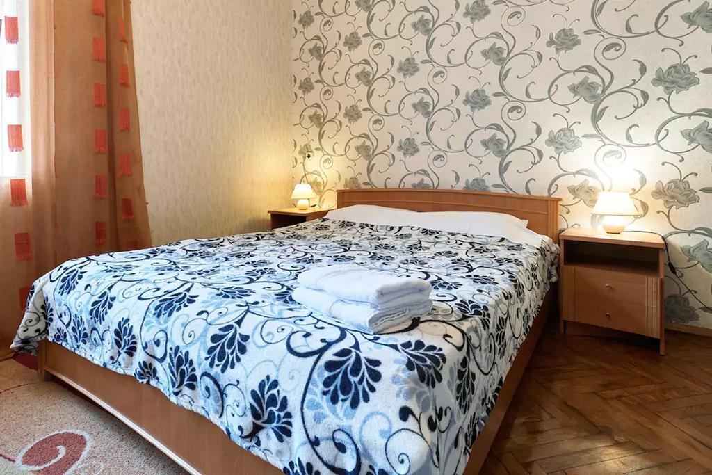 Home Hotel Apartments On Lva Tolstogo Kiew Exterior foto